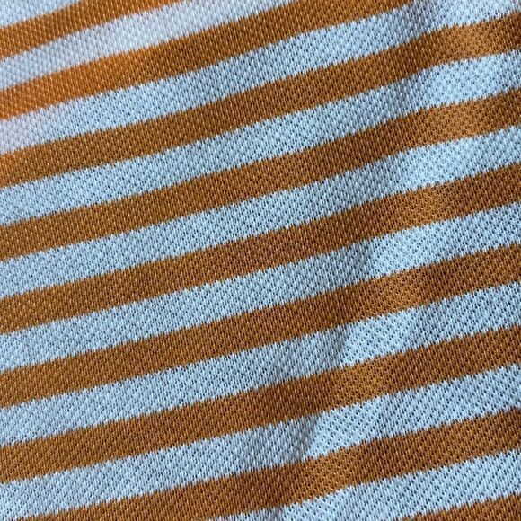 Lightweight Daisy Smiley Face Dog Shirt - Picture 4 of 6